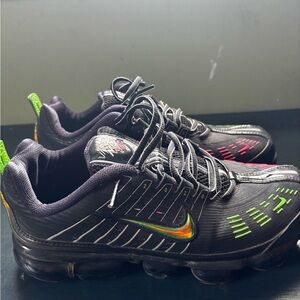 Nike Vapormax 360 Black with Neon Pink/Green Sz 11.5
